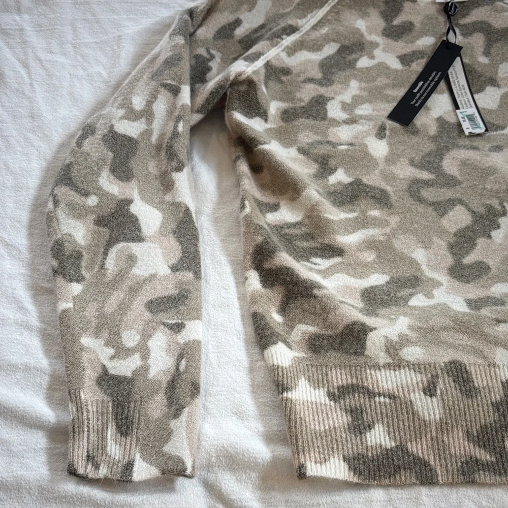 Charlie B Reversible Camouflage Sweater - NEW - Picture 4 of 10